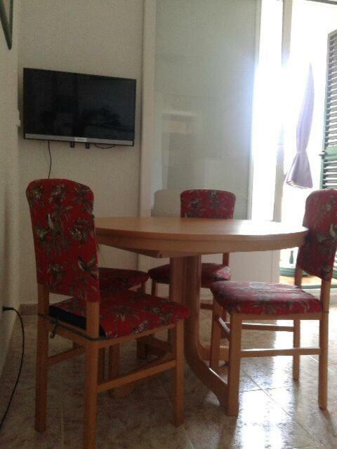 Apartment Milka Petrcane Buitenkant foto